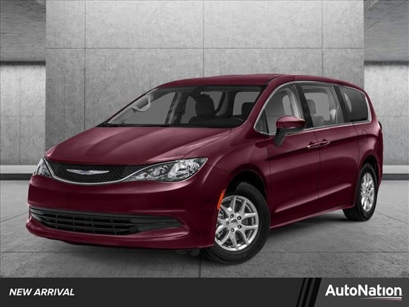 Used 2020 Chrysler Pacifica Touring w/ S Appearance Package image 1