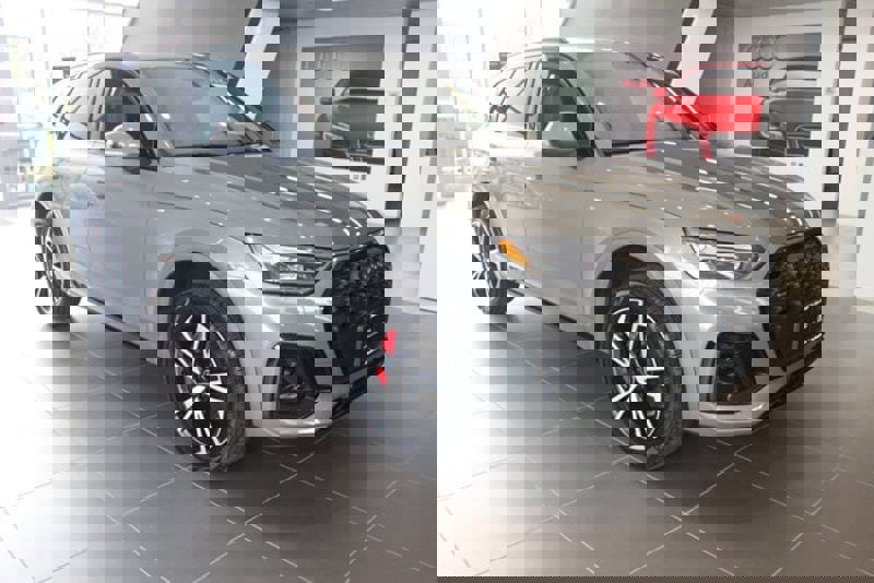 Certified 2025 Audi Q5 2.0T Premium Plus w/ Premium Plus Package image 1
