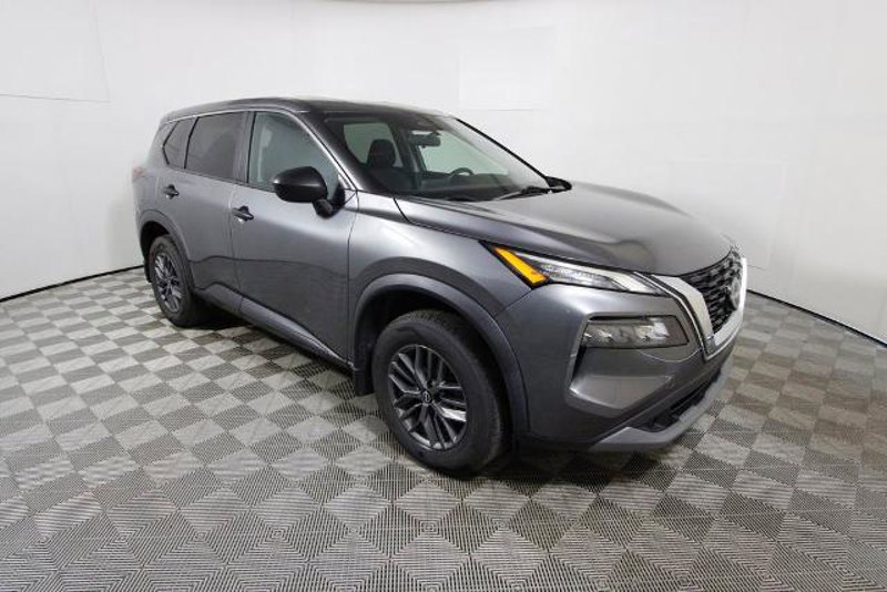 Certified 2022 Nissan Rogue S image 1