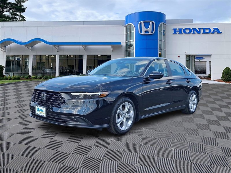 Certified 2025 Honda Accord LX image 1