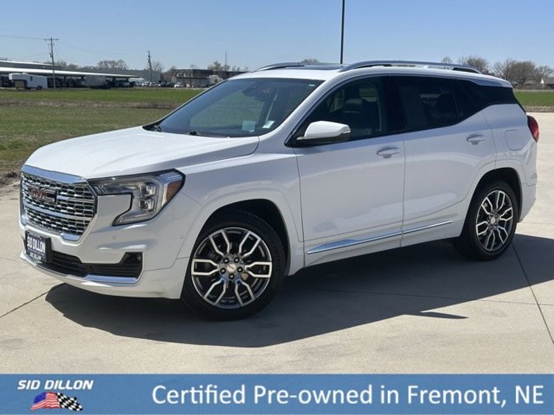 Certified 2022 GMC Terrain Denali w/ Denali Premium Package image 1