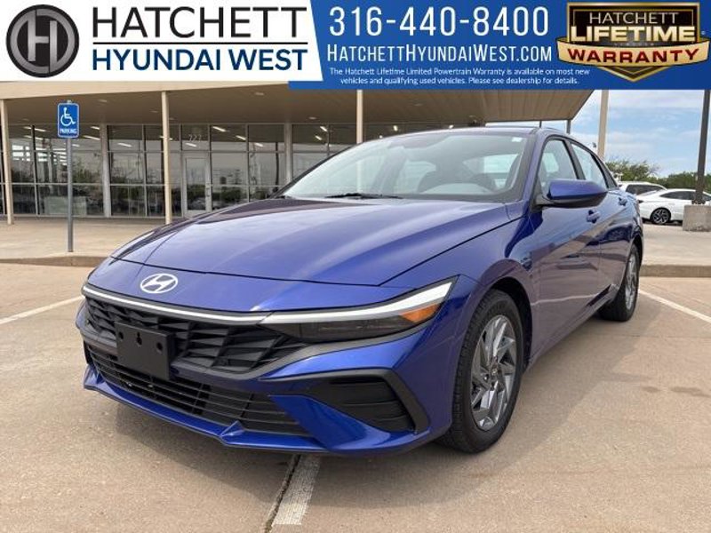 Certified 2024 Hyundai Elantra SEL image 1