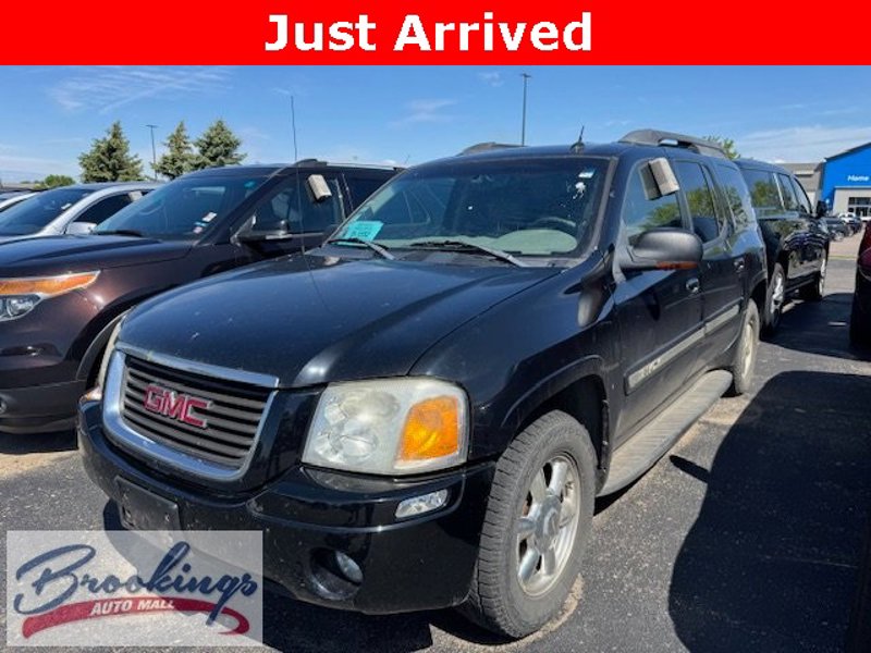 Used 2004 GMC Envoy XL SLT image 1