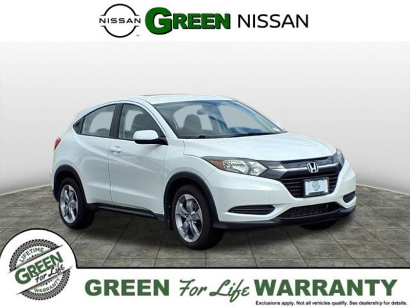 Used 2018 Honda HR-V LX image 1