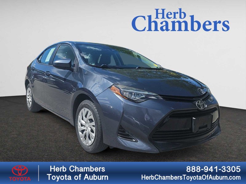 Used 2019 Toyota Corolla LE image 1