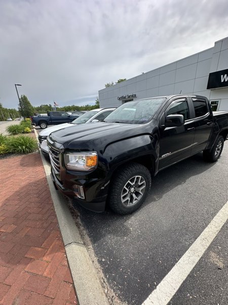 Used 2022 GMC Canyon AT4 w/ Trailering Package image 1