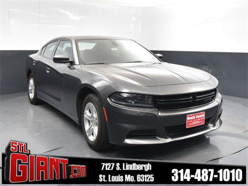 Certified 2022 Dodge Charger SXT image 1