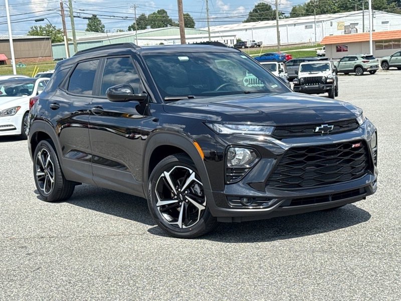 Certified 2021 Chevrolet TrailBlazer RS w/ Sun and Liftgate Package image 1