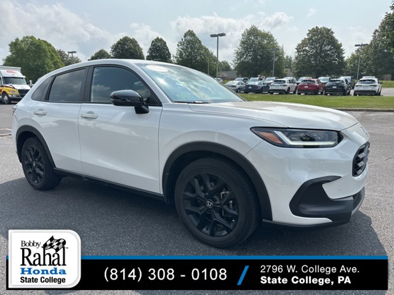 Certified 2025 Honda HR-V Sport image 1