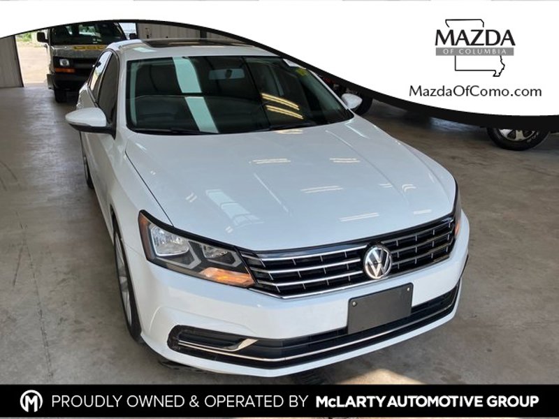 Used 2019 Volkswagen Passat 2.0T Wolfsburg w/ Wheels & Sunroof Package image 1