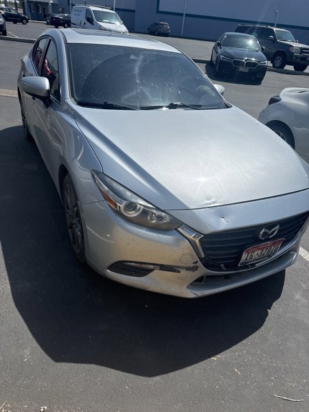 Used 2018 MAZDA MAZDA3 Touring image 1
