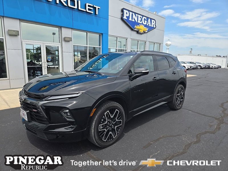 Certified 2023 Chevrolet Blazer RS image 1