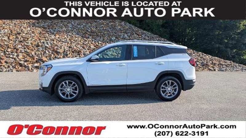 Certified 2022 GMC Terrain SLT w/ Infotainment Package II image 1