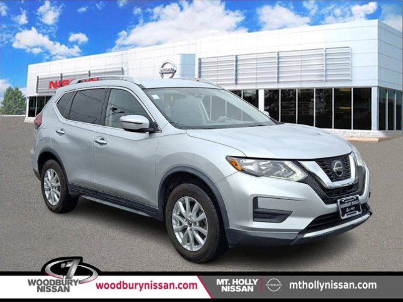 Certified 2020 Nissan Rogue SV image 1