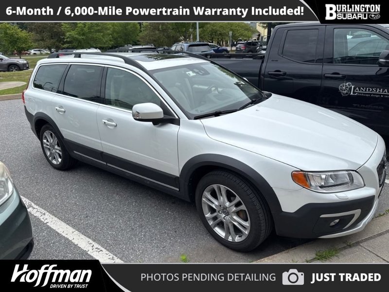 Used 2016 Volvo XC70 T5 Platinum w/ Protection Package image 1