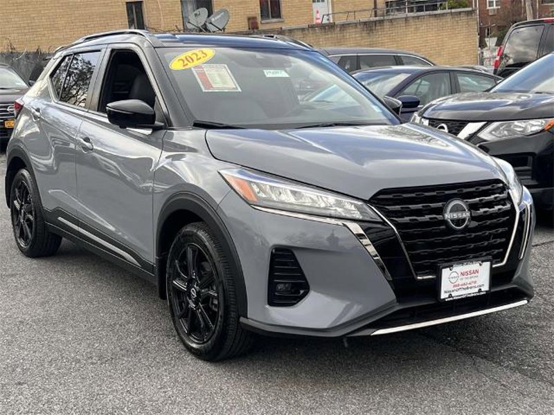 Certified 2023 Nissan Kicks SR w/ SR Premium Package image 1