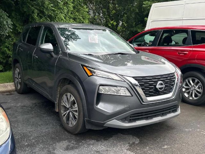 Certified 2023 Nissan Rogue SV image 1