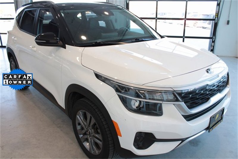 Certified 2021 Kia Seltos S image 1