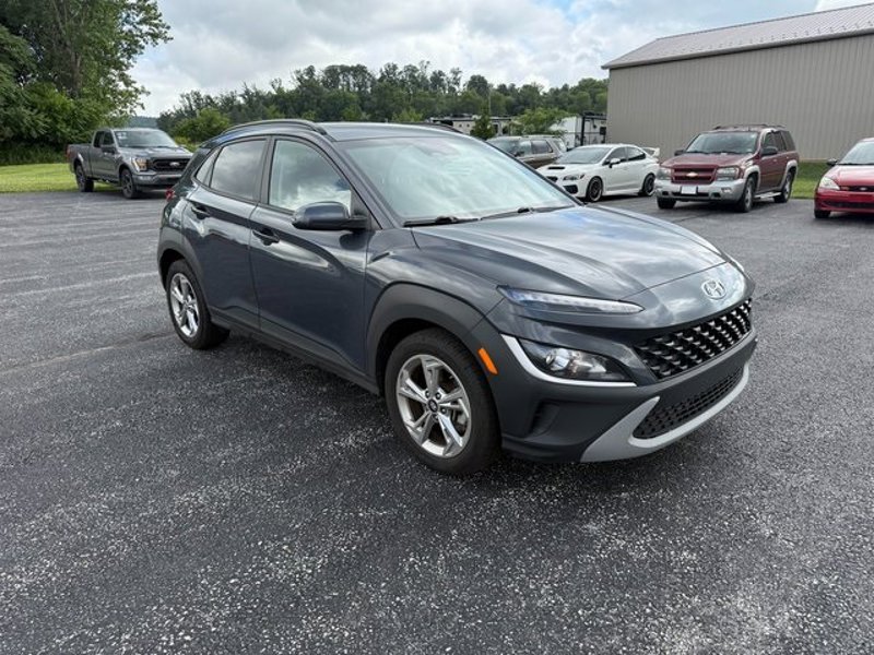Used 2022 Hyundai Kona SEL w/ Convenience Package image 1