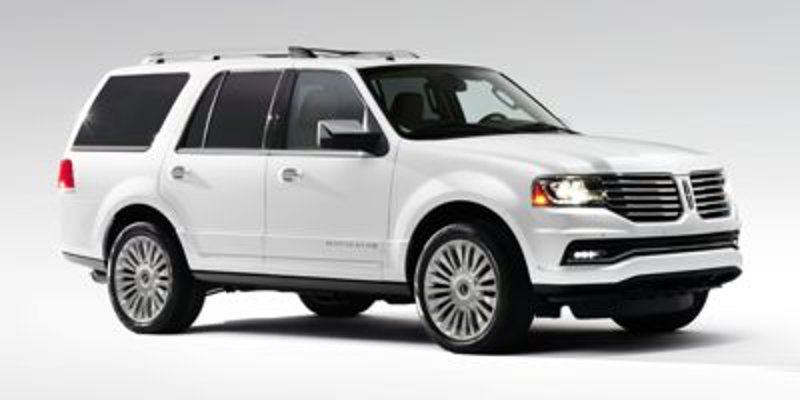 Used 2015 Lincoln Navigator 2WD image 1
