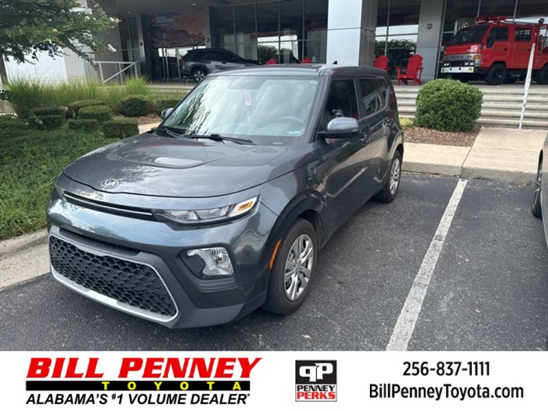Used 2021 Kia Soul LX image 1