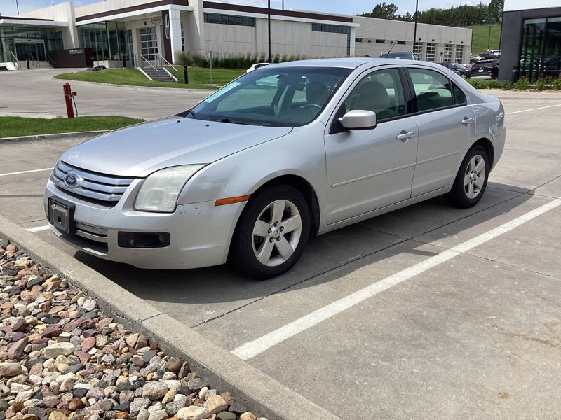 Used 2009 Ford Fusion SE image 1