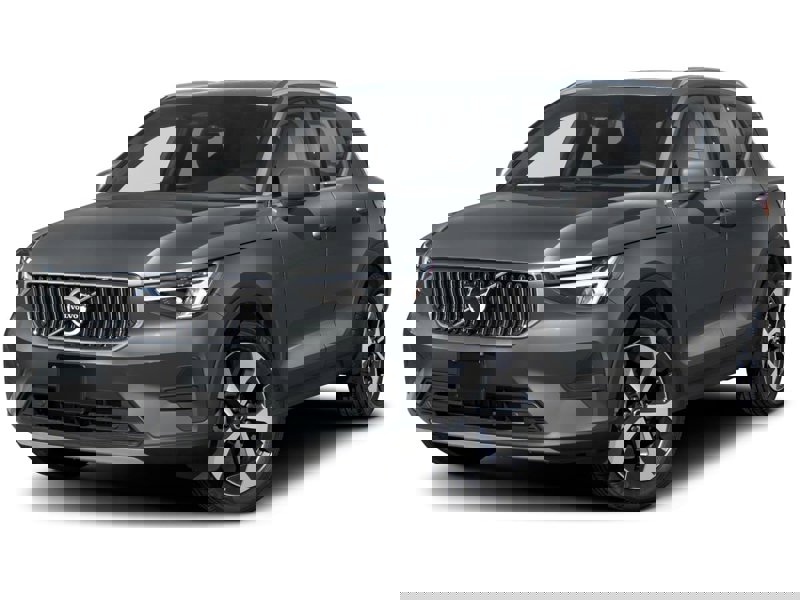 Certified 2025 Volvo XC40 B5 Core image 1