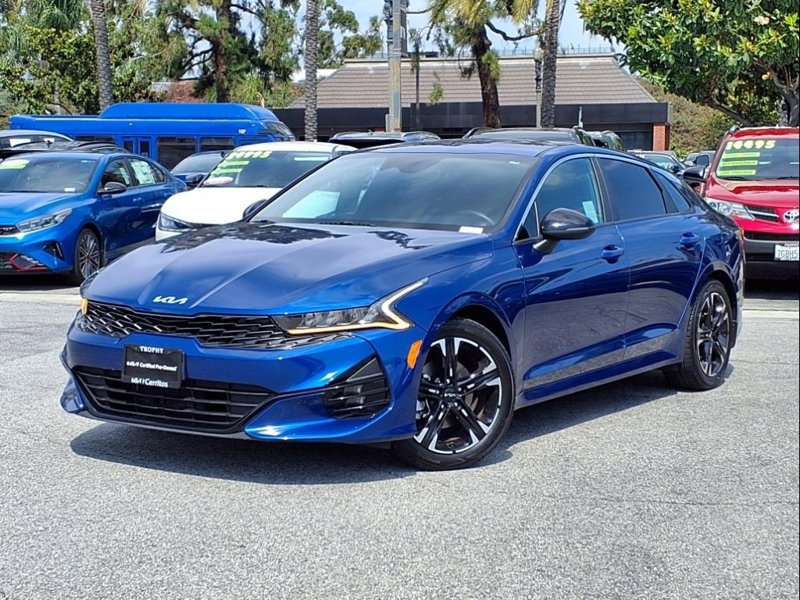 Certified 2022 Kia K5 GT-Line image 1