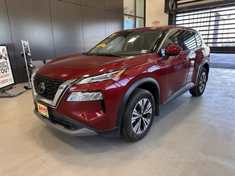 Certified 2021 Nissan Rogue SV image 1