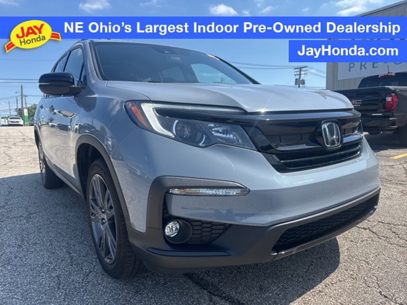 Certified 2022 Honda Pilot Sport image 1
