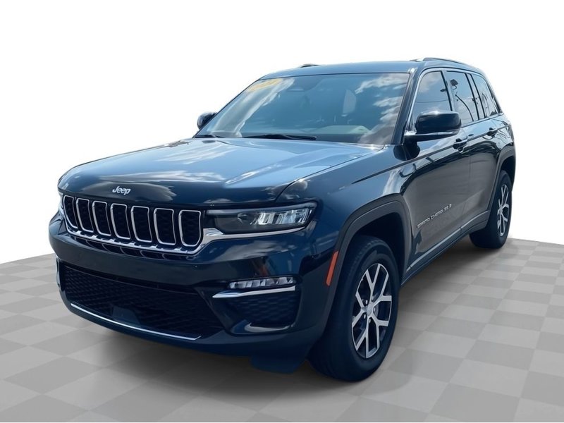 Used 2024 Jeep Grand Cherokee Limited image 1