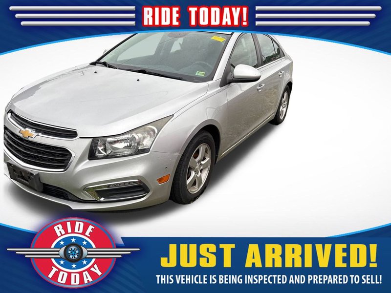 Used 2016 Chevrolet Cruze LT image 1