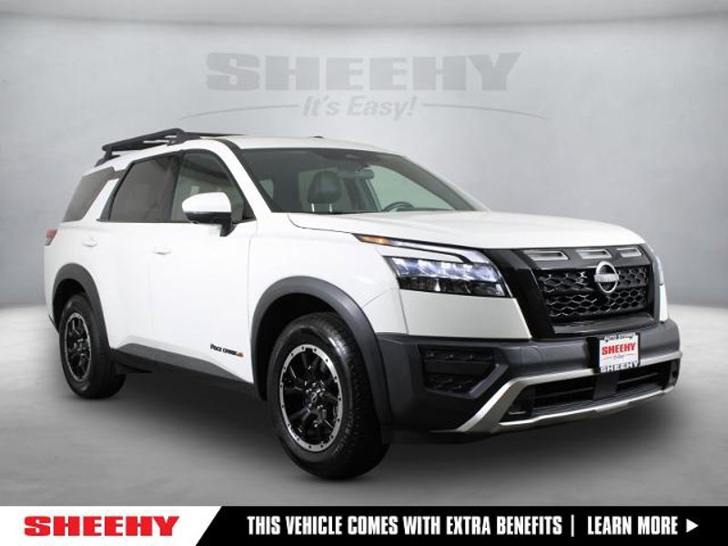 Certified 2023 Nissan Pathfinder Rock Creek image 1