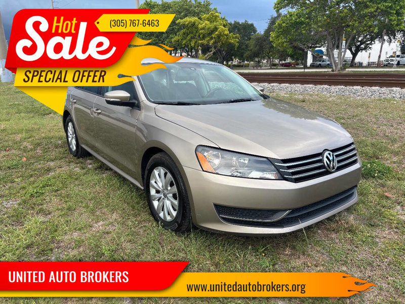 Used 2015 Volkswagen Passat 1.8T S image 1