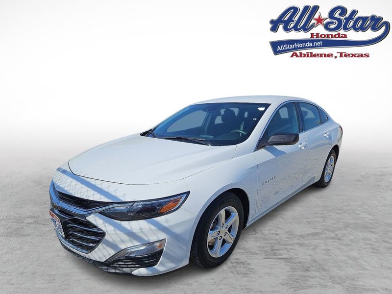 Used 2023 Chevrolet Malibu LS image 1
