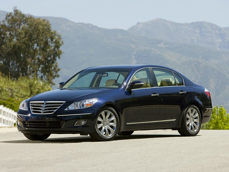 Used 2009 Hyundai Genesis 3.8 w/ Technology Pkg 4 image 1