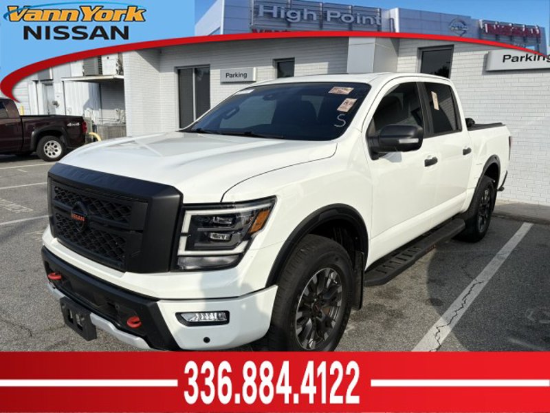 Certified 2022 Nissan Titan PRO-4X w/ Pro-4x Convenience Package image 1