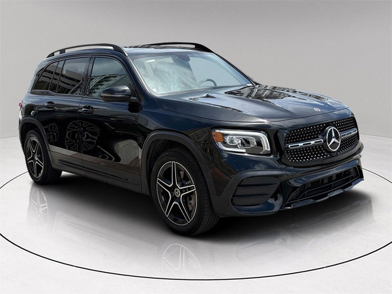 Certified 2022 Mercedes-Benz GLB 250 image 1