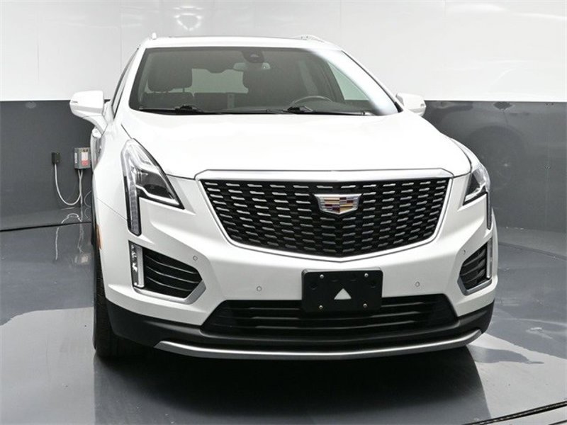 Certified 2023 Cadillac XT5 Premium Luxury w/ LPO, Floor Liner Package image 1
