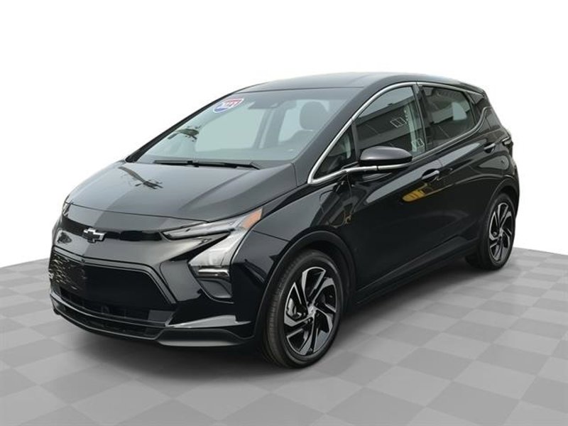 Certified 2023 Chevrolet Bolt LT w/ Infotainment Package image 1