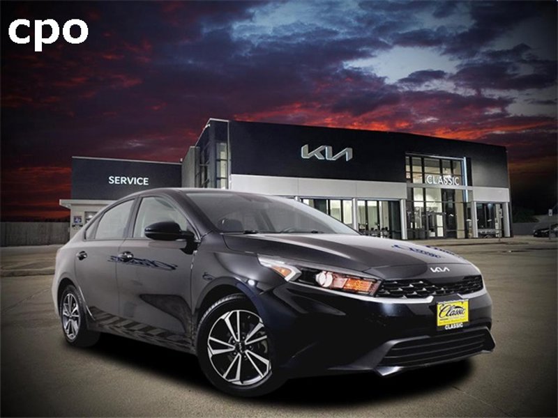 Certified 2023 Kia Forte LXS image 1