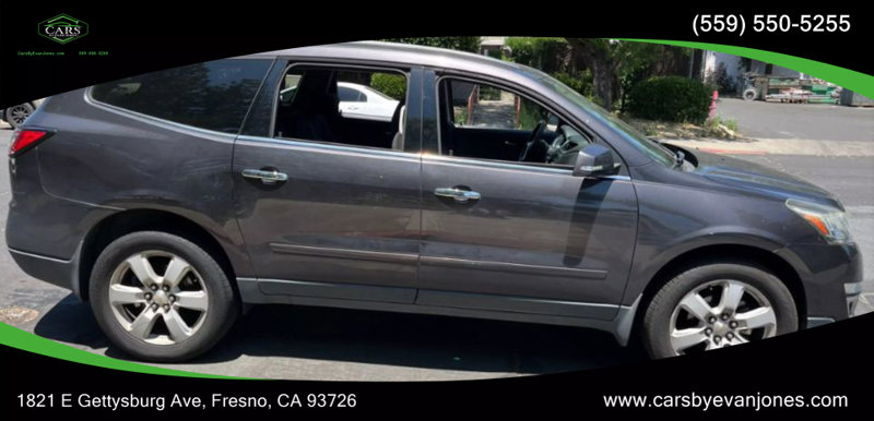 Used 2016 Chevrolet Traverse LT w/ Style and Technology Package image 1