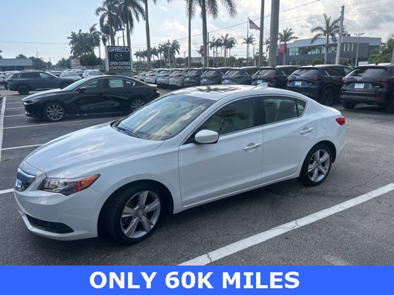 Used 2015 Acura ILX w/ Technology Package image 1