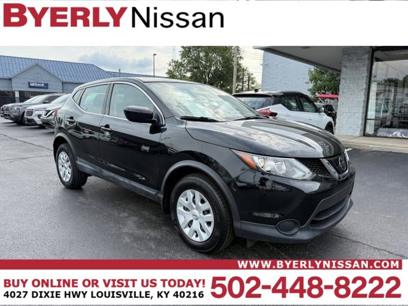 Certified 2019 Nissan Rogue Sport S image 1