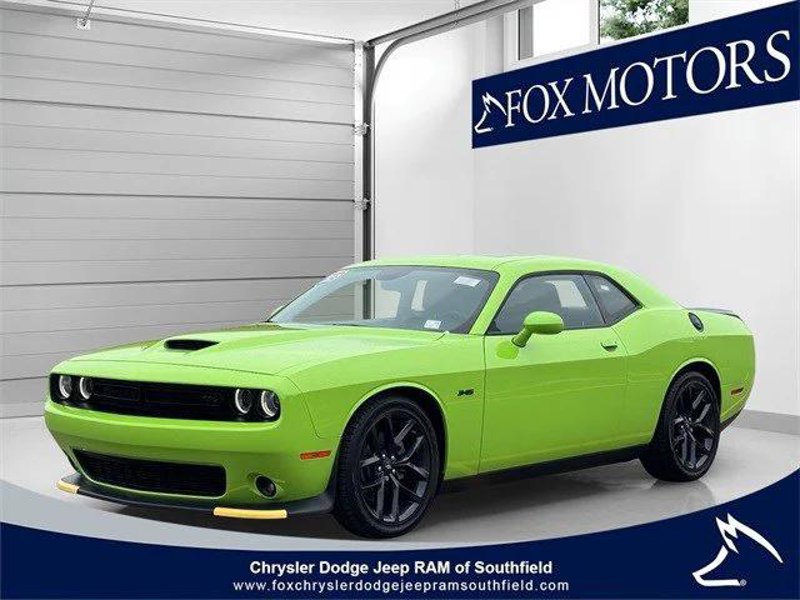 Certified 2023 Dodge Challenger R/T w/ Plus Package image 1