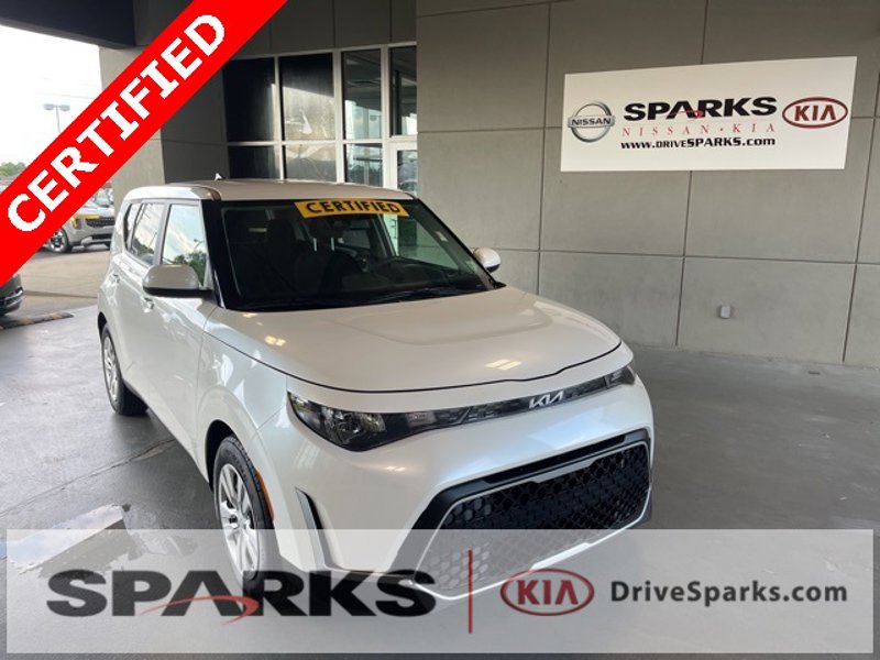 Certified 2023 Kia Soul LX image 1
