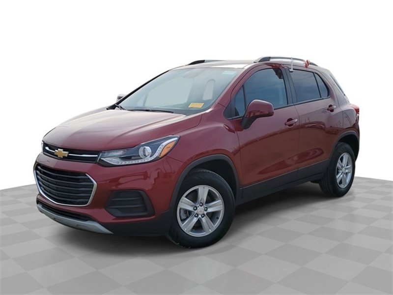 Certified 2022 Chevrolet Trax LT w/ LT Convenience Package image 1