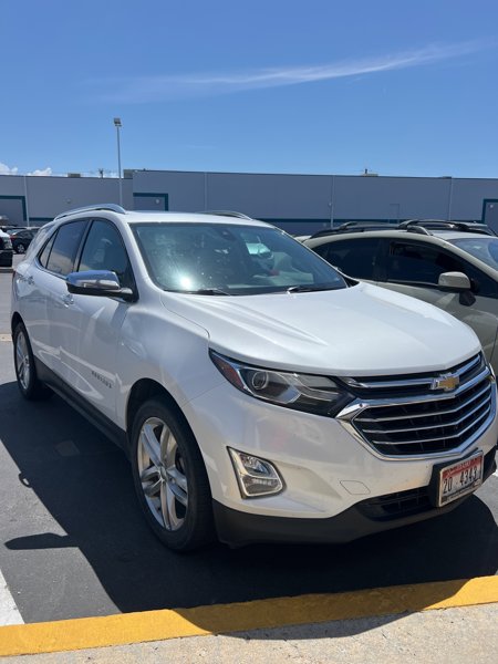 Used 2018 Chevrolet Equinox Premier image 1