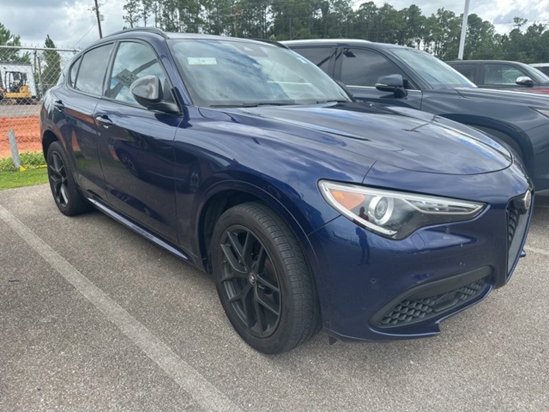 Used 2021 Alfa Romeo Stelvio Ti Sport image 1