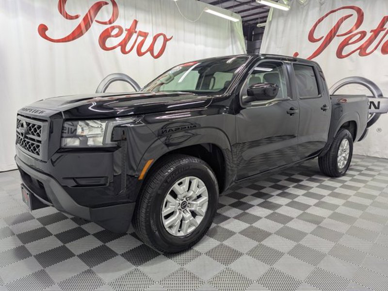 Certified 2023 Nissan Frontier SV image 1